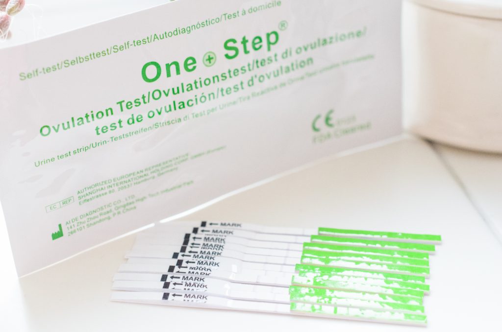 Ovulation predictor test strips