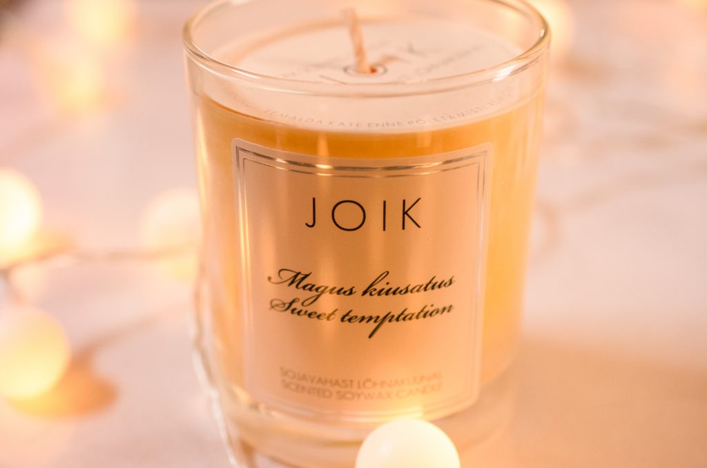 JOIK Sweet Temptation candle