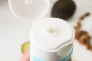 Lavera Basis Sensitiv Conditioner squeezing out of the tube