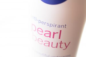 Anti-perspirant deodorant spray
