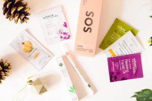 LoveLula December 2017 Beauty Box review