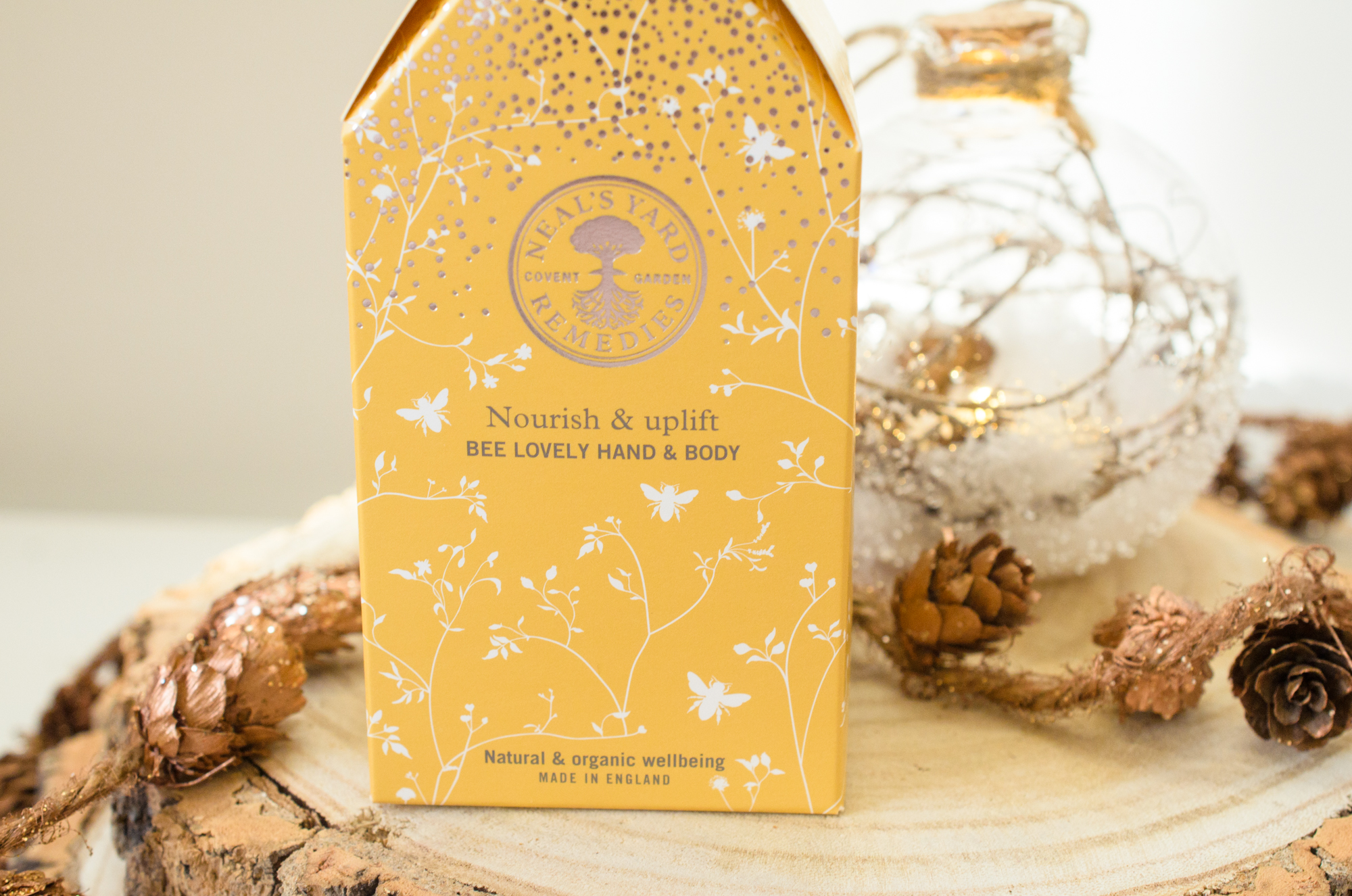 Neal's Yard Remedies Nourish & Uplift Bee Lovely Hand & Body Gift