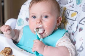 Cara starting baby led weaning with yogurt