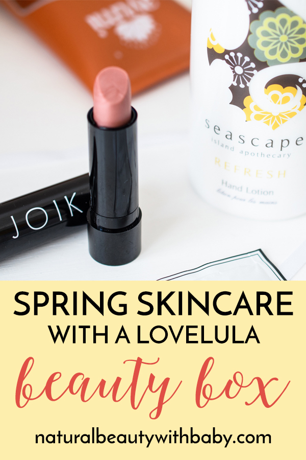 Learn more about the LoveLula May 2019 Beauty Box, with a great mix of new and traditional natural skincare and beauty products. #subscriptionbox #naturalsubscriptionbox #naturalskincareproducts
