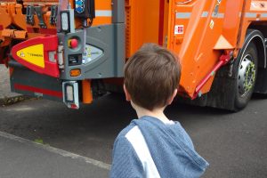 Jonah and the bin lorry