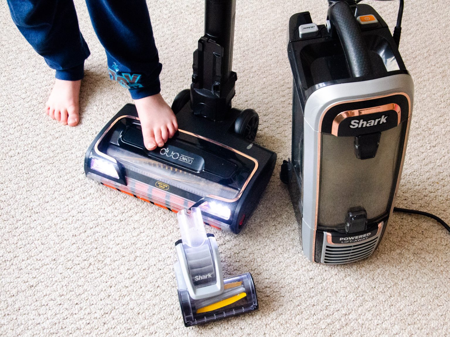 Child scared of vacuum cleaners? How to help Natural Beauty with Baby