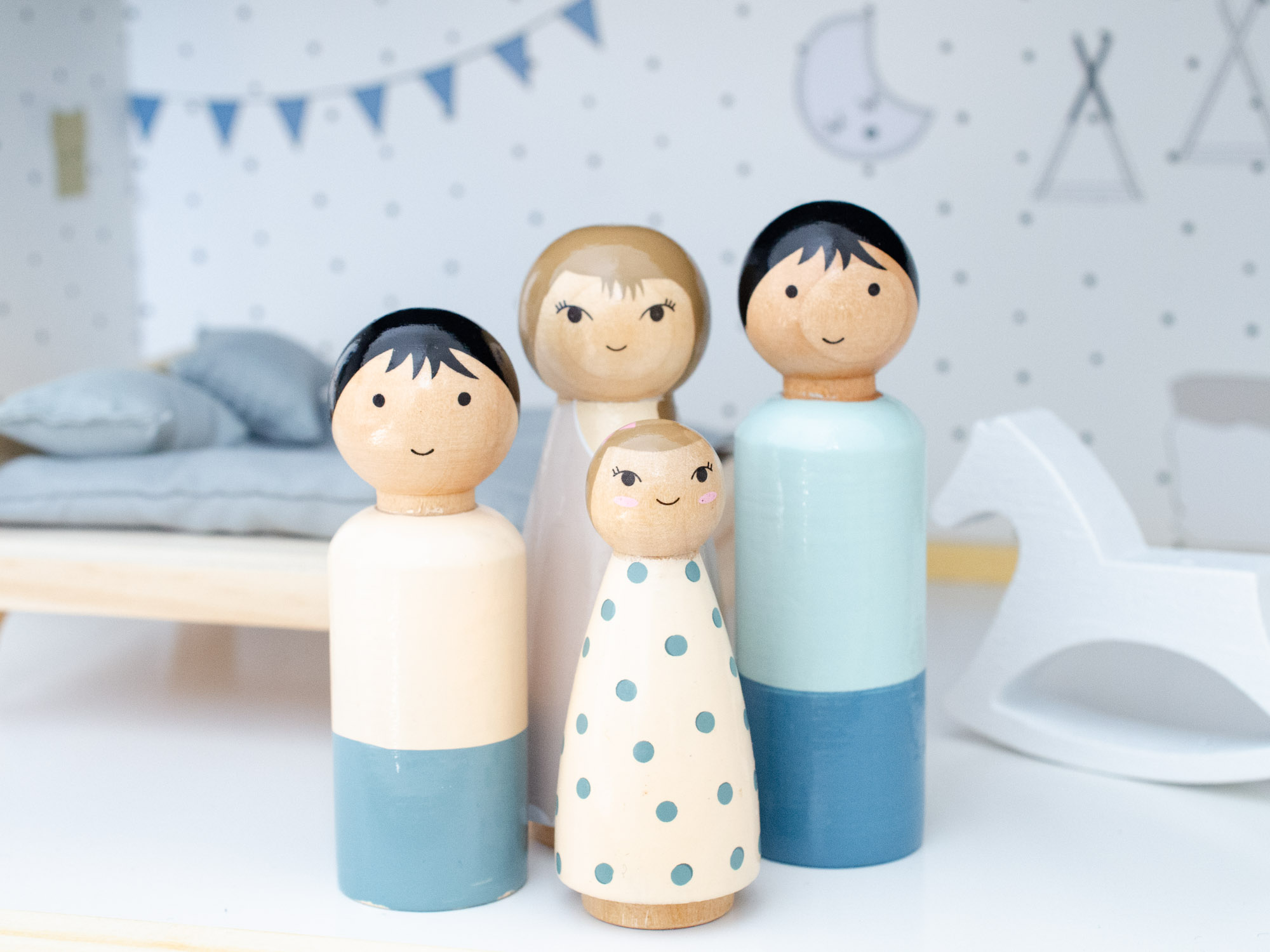 Petit Amelie family of 4 dolls