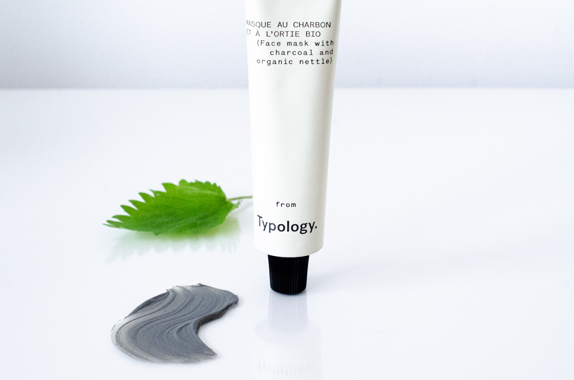 Purifying Mask with Charcoal and Organic Nettle