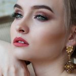 Symmetry and grace: elements of a stunning facial structure