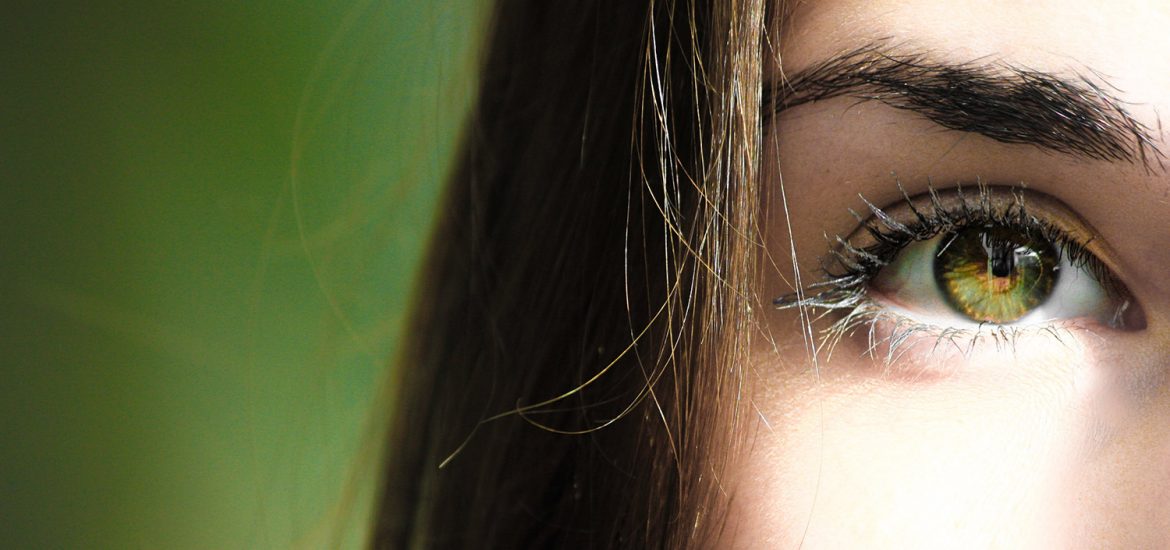 7 daily habits that may affect the beauty of your eyes