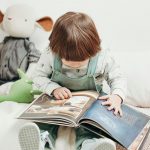 Transitioning to a toddler bed: when and how to make the move