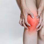 Knee Pain: 7 Signs You Need Professional Help