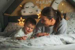 How Bedtime Stories Make Children Sleep Better and Dream Bigger