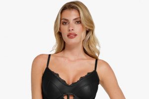 Discover the Perfect Black Shapewear Bodysuit for Your Wardrobe