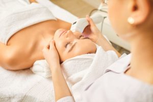 Facial Cosmetic Procedures: Achieve a Radiant Look with Confidence