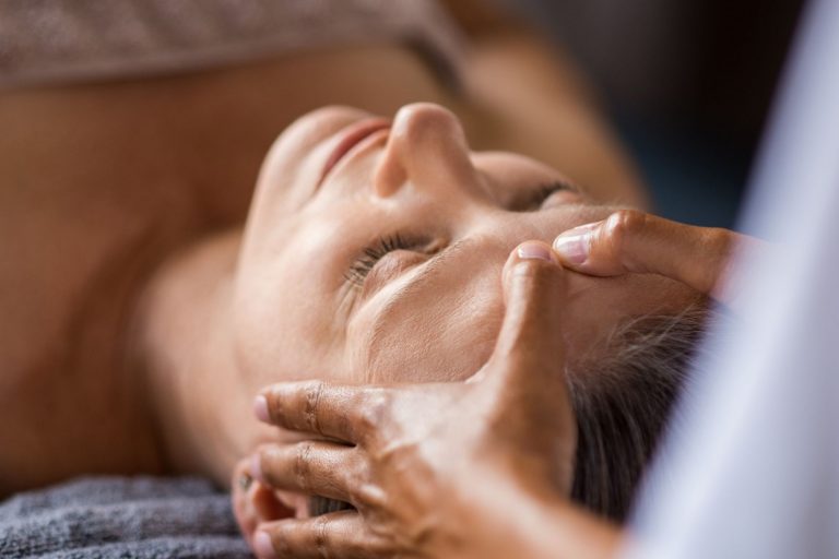 Minimal Downtime, Maximum Results: Skin Treatments for Busy Schedules