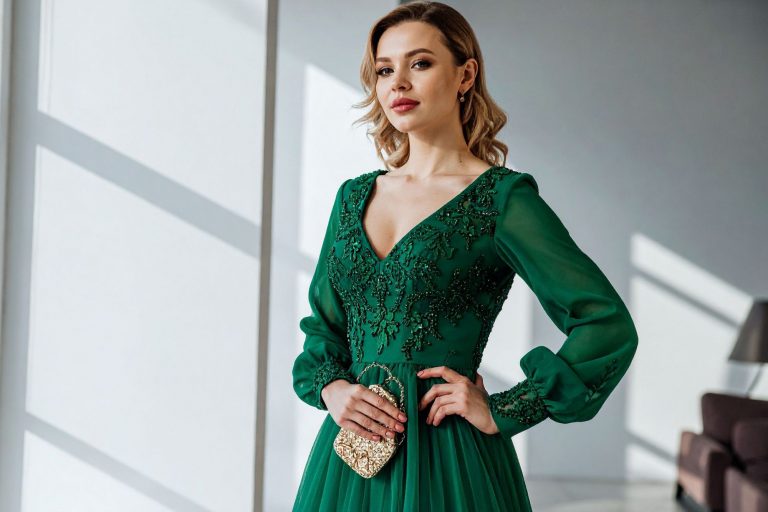 Silver or Gold Jewelry with a Green Dress: What Looks Best?
