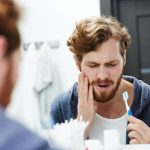 Simple Natural Remedies for Sore Gums and Sensitive Teeth