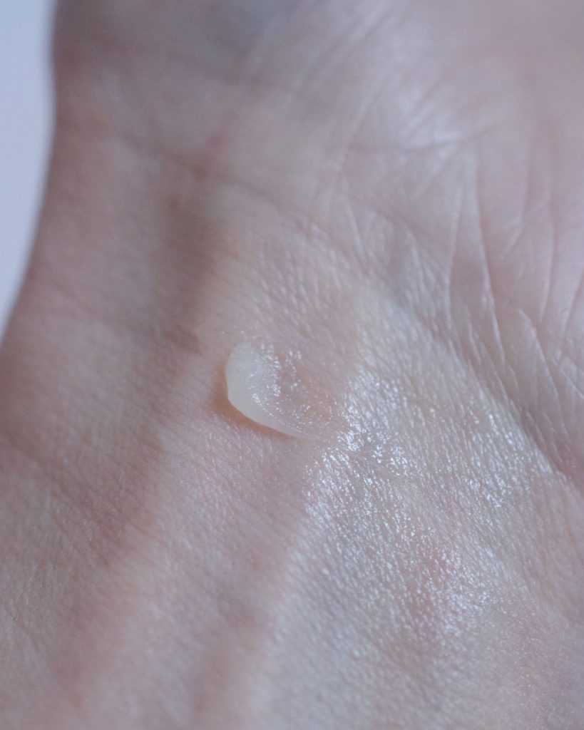 Coconut colour swatch