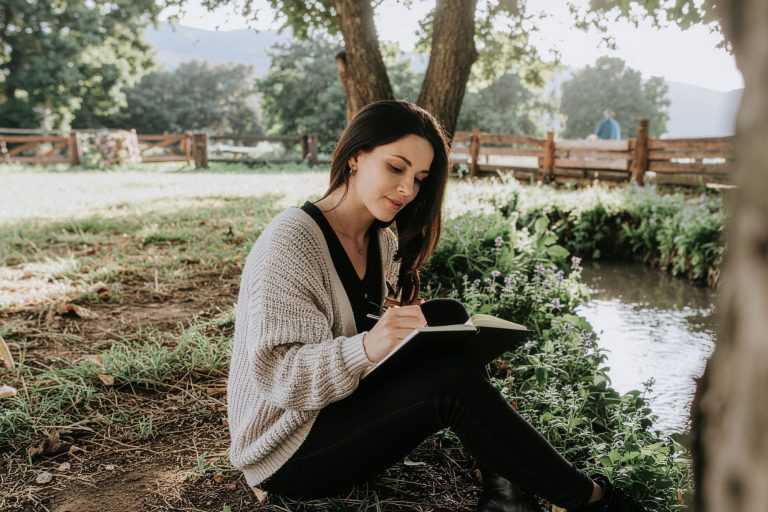 Why You Should Shop Life Story Journals to Preserve Your Most Meaningful Memories