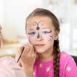 Why Are Parents Choosing Natural Play Makeup for Kids?