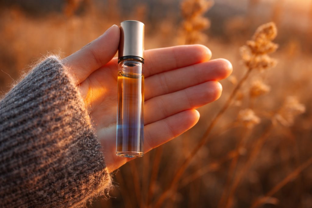 Take your fragranced oils out with you and use the fragrant aroma to remind you of romantic times with your partner