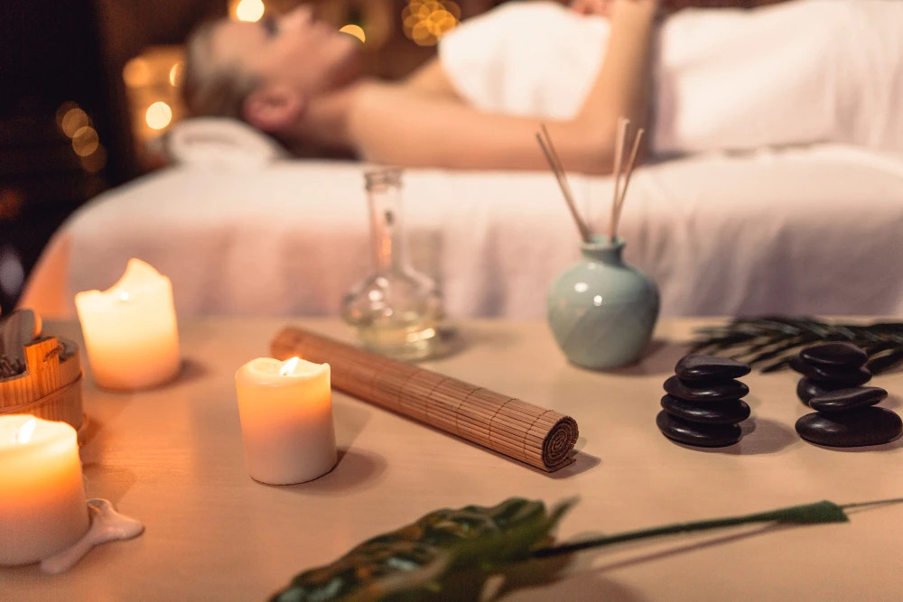 Tantric massage with candles