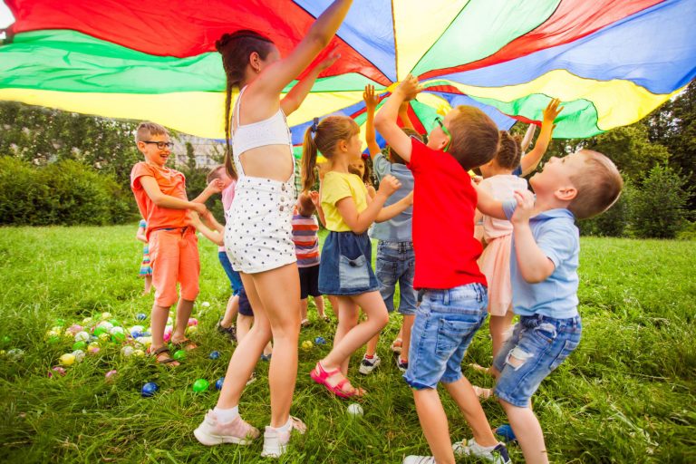 How Parents Can Help Children Manage Anxiety Naturally How Parents Can Help Children Manage Anxiety Naturally