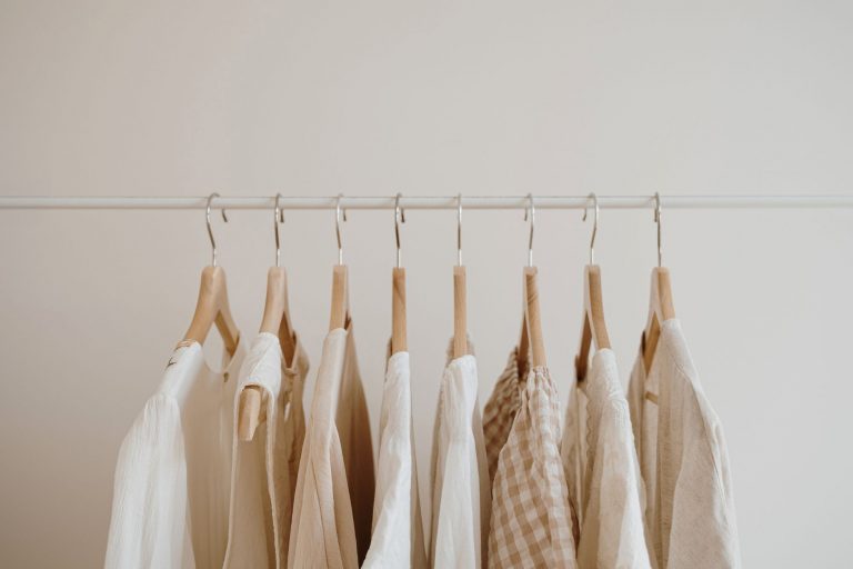 Building a Versatile Wardrobe: The Mupoints Approach to Everyday Dressing Building a Versatile Wardrobe: The Mupoints Approach to Everyday Dressing